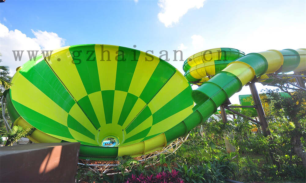 ​水上乐园设备价格：如何选择合适的设备？