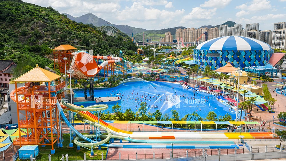 科技铸就非凡体验，专业成就行业标杆——jinnianhui今年会游乐荣膺2025金冠奖“杰出水滑道设备奖”